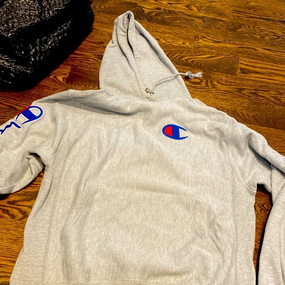 Champion hoodie - Picture 1 of 3